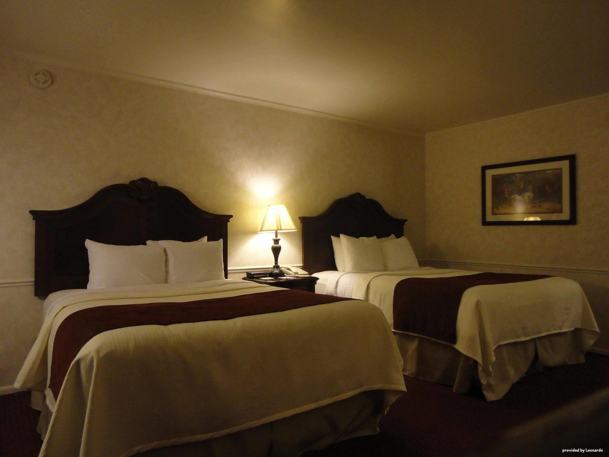 Baugh Motel, Surestay Collection By Best Western Logan Exterior foto